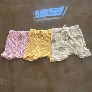 Kate Quinn Bamboo panda shorts bundle  18-24